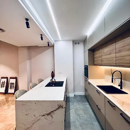 Apartamento En Plaza Espana * Zaragoza